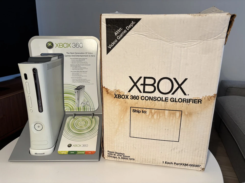 Microsoft Xbox 360 Console Glorifier Display Unit