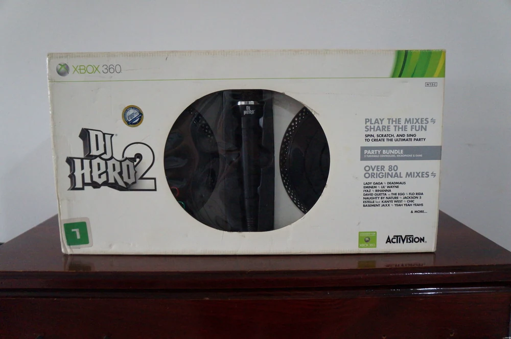 Microsoft Xbox 360 DJ Hero 2 Party bundle