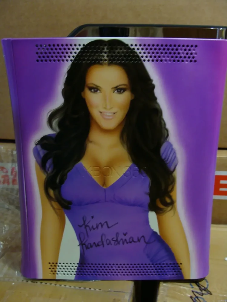 Microsoft Xbox 360 Kim Kardashian
