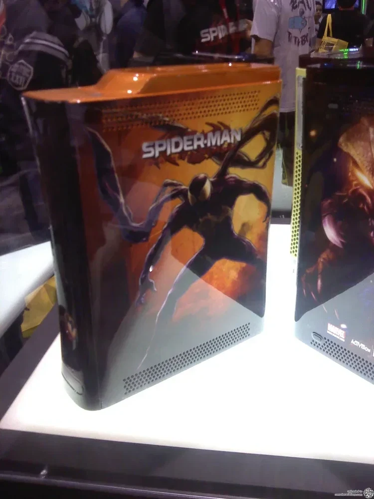 Microsoft Xbox 360 Marvel - Spiderman Shattered Dimensions Console #2 Faceplate