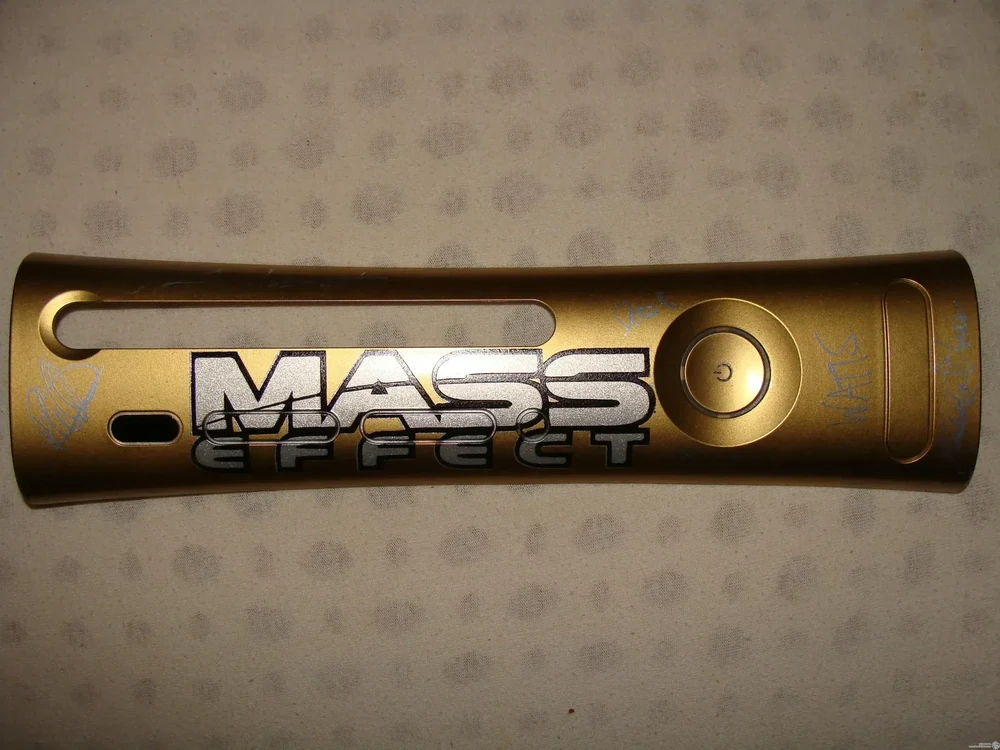 Microsoft Xbox 360 Mass Effect Signed Faceplate