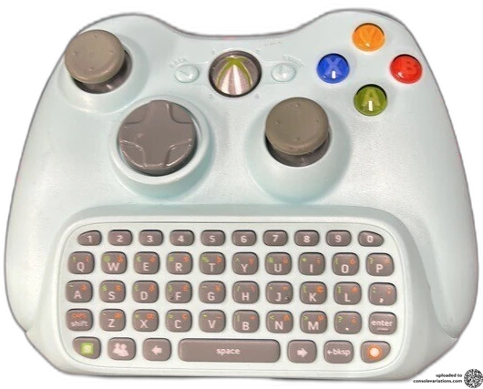 Microsoft Xbox 360 Light Blue Chatpad