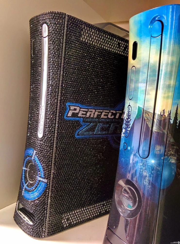 Microsoft Xbox 360 Perfect Dark console