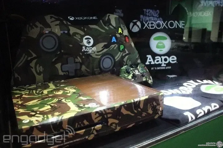 Microsoft Xbox One Aape Camouflage Bundle