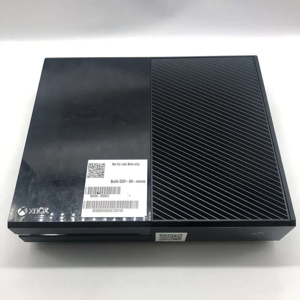 Microsoft Xbox One GDV-09-newos Prototype
