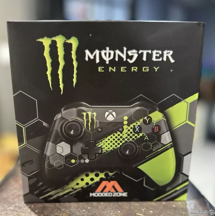 Microsoft Xbox One Monster Energy Controller