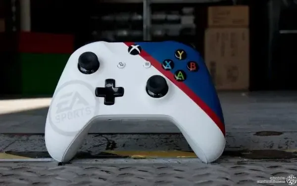 Microsoft Xbox One S EA Sports Controller