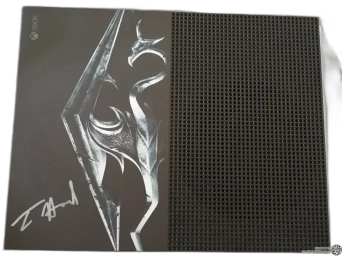 Microsoft Xbox One S Skyrim Todd Howard