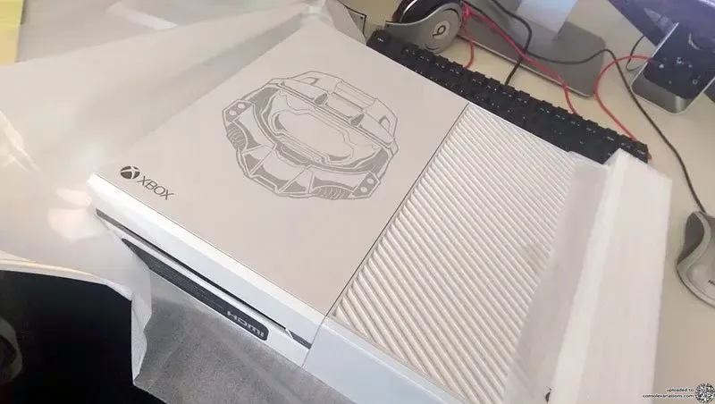 Microsoft Xbox One White Masterchief