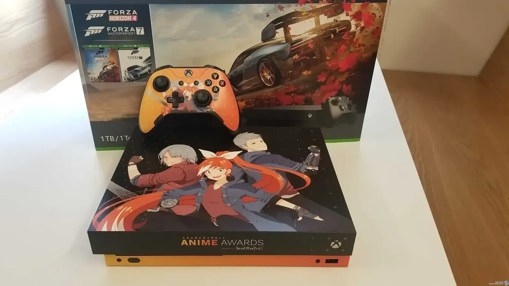 Microsoft Xbox One X Crunchyroll Black
