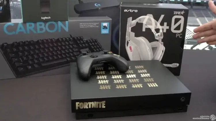 Microsoft Xbox One X Fortnite