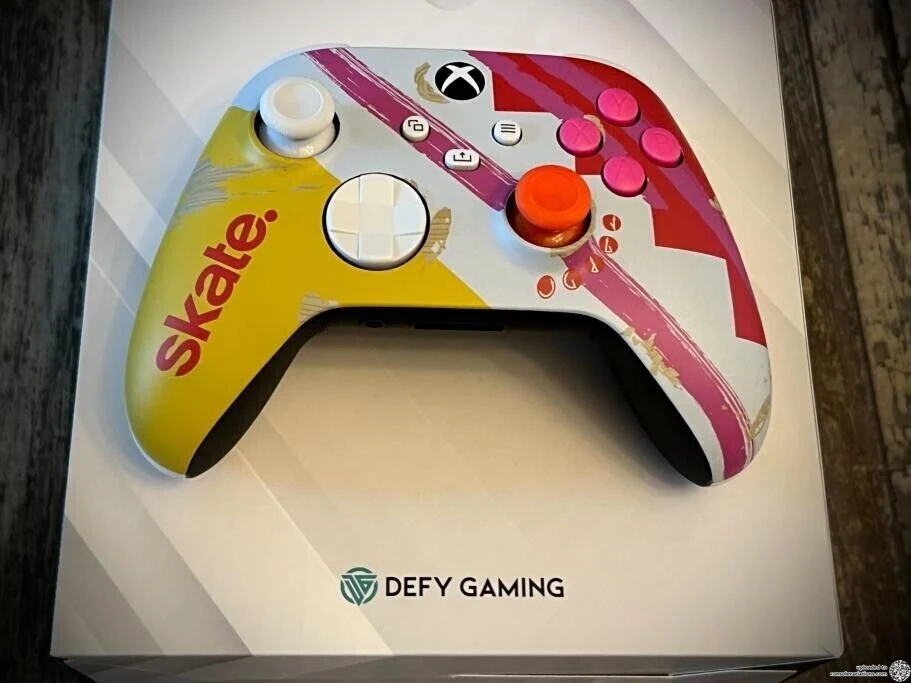 Microsoft Xbox Series X EA Skate Controller