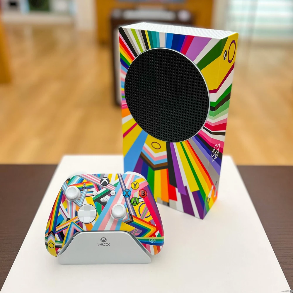 Microsoft Xbox Series S Pride