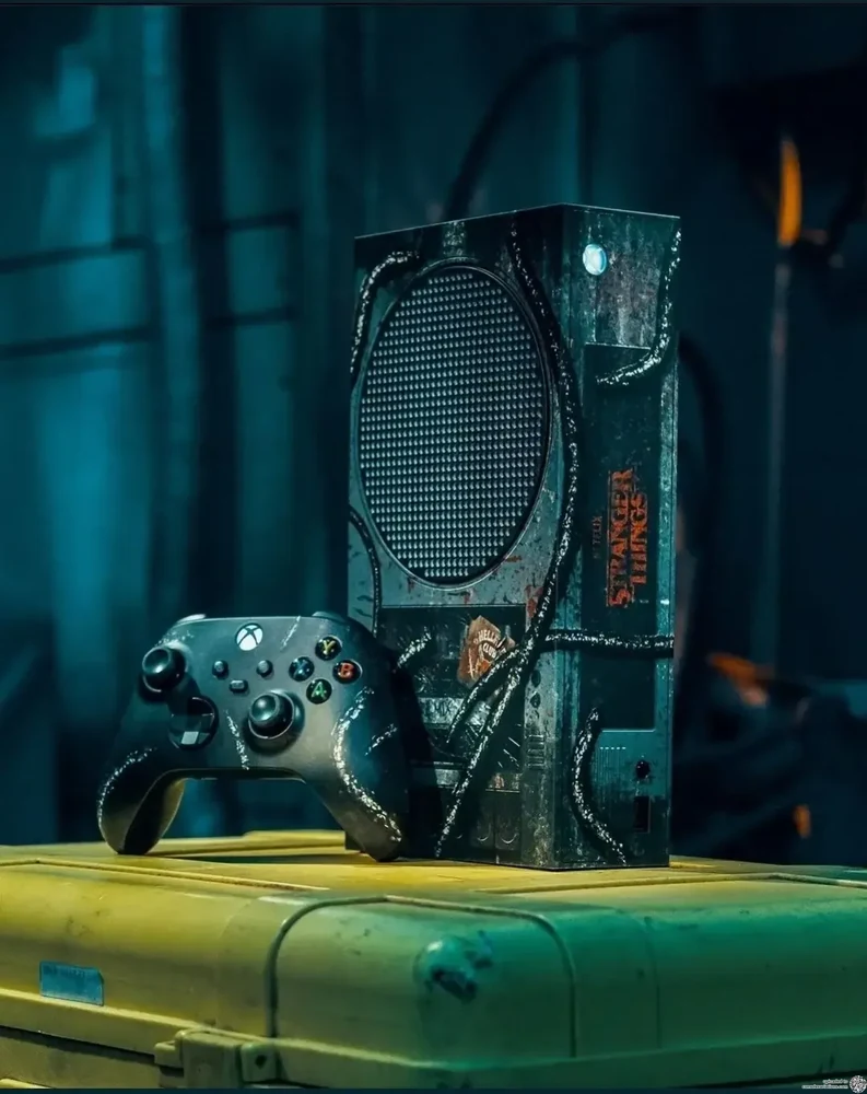 Microsoft Xbox Series S Stranger Things