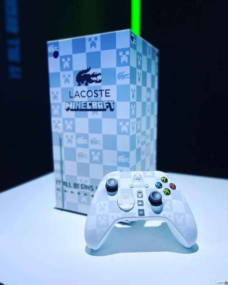 Microsoft Xbox Series X Lacoste X Minecraft
