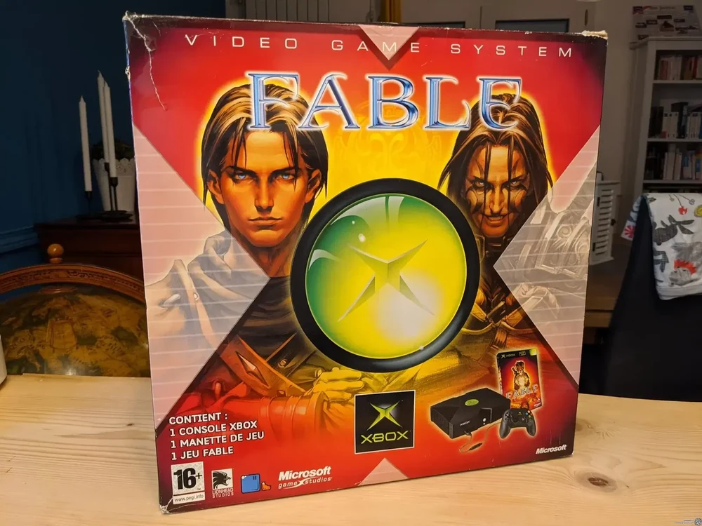 Microsoft Xbox Fable Red Bundle