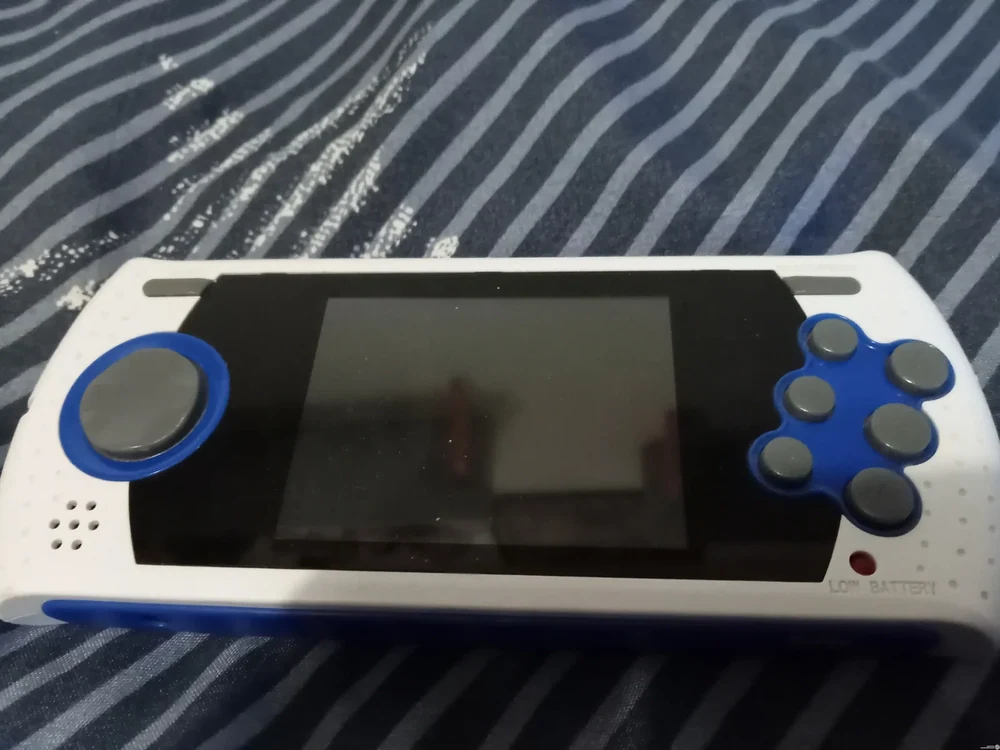 ATGames Mega Drive Mini Portable