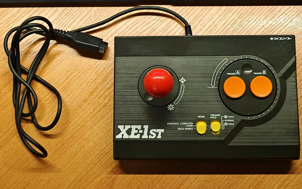 Sega SG X000 Dempa Micomsoft XE-1 ST Arcade Stick Controller