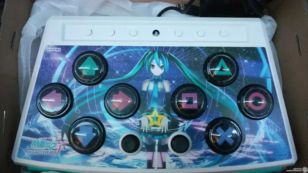 Hori PlayStation 3 Project Diva White Hatsune Miku Controller