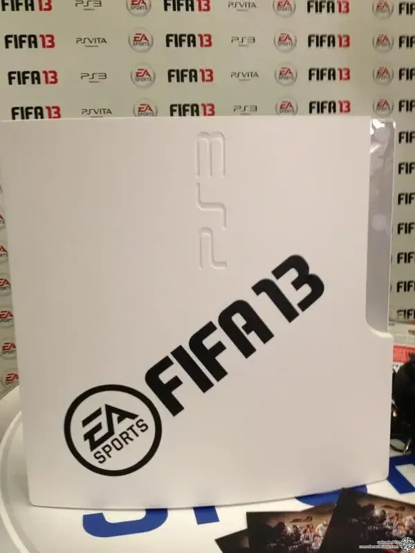 Sony PlayStation 3 Slim EA Sports Fifa 13