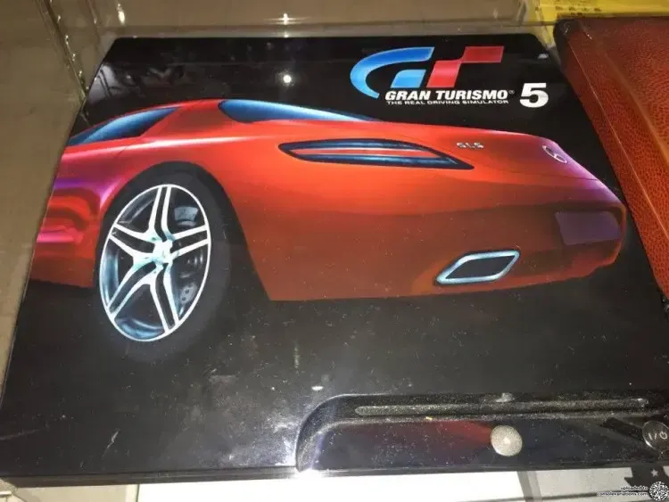 Sony PlayStation 3 Slim Gran Turismo 5