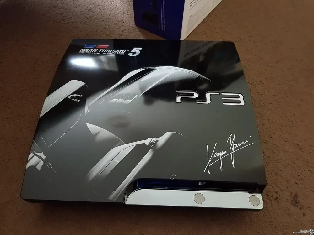 Sony PlayStation 3 Slim Gran Turismo 5 Cover