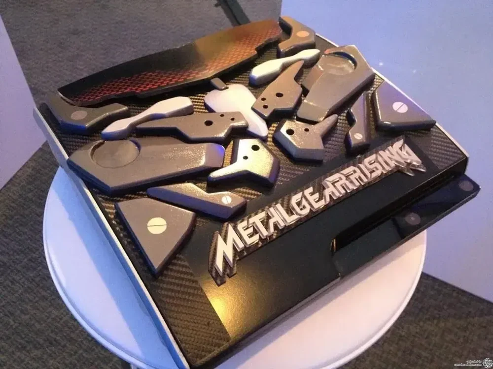 Sony PlayStation 3 Slim Metal Gear Rising