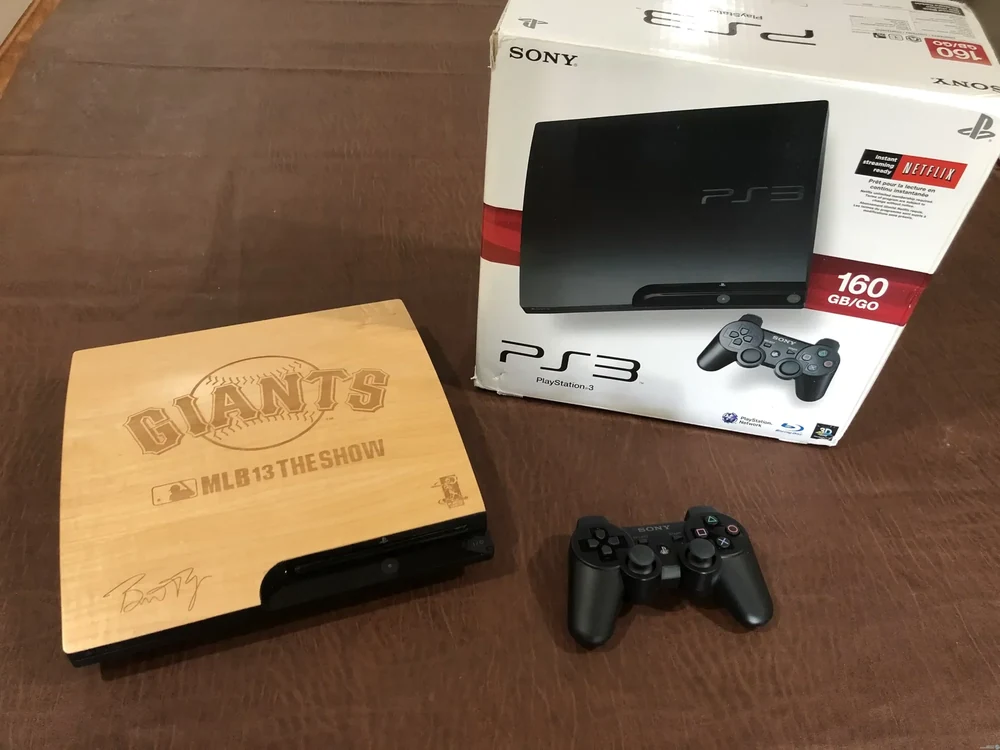 Sony PlayStation 3 Slim MLB 13 The Show SF Giants Buster Posey