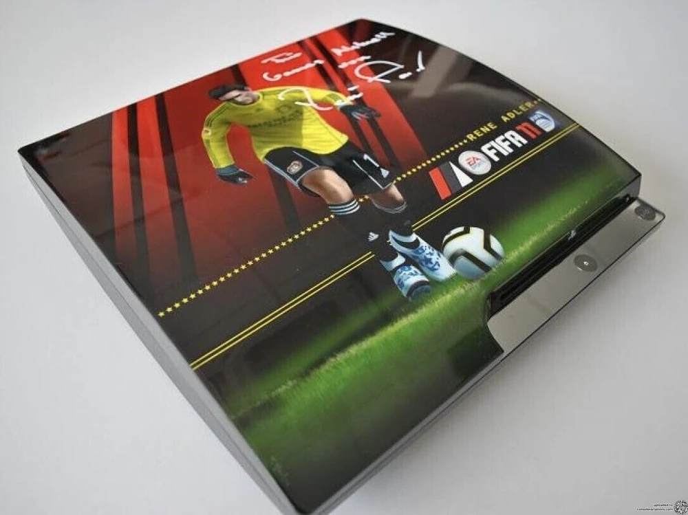 Sony PlayStation 3 Slim René Adler