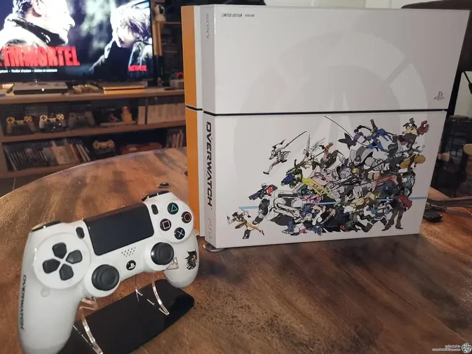 Sony Playstation 4 Overwatch