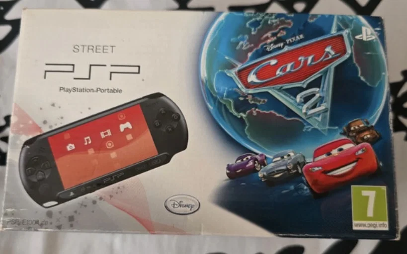 Sony PSP Street Cars 2 Cover Bundle