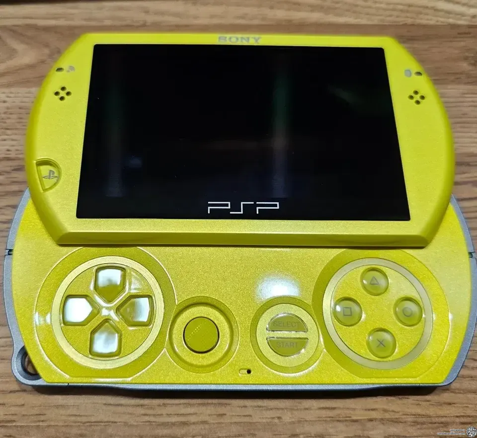 Sony PSP Go "Strider2" Lemon Prototype