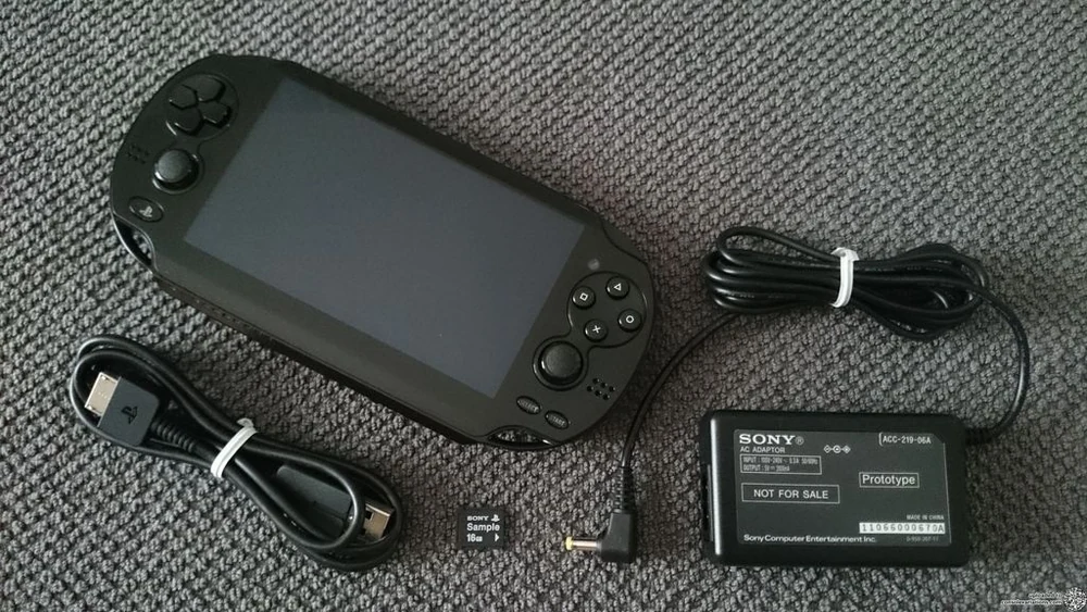 Sony PS Vita DEM-3000K Prototype Development Kit