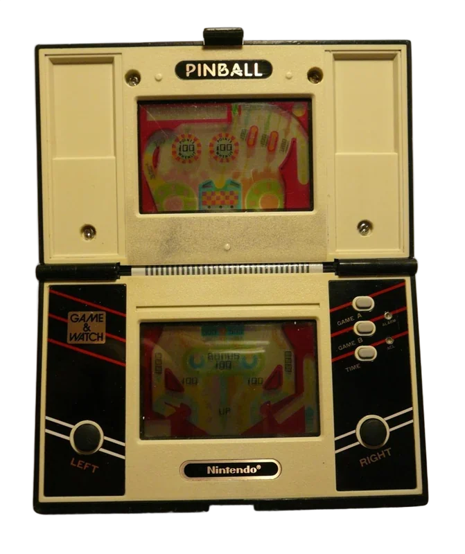 Game & Watch: Pinball